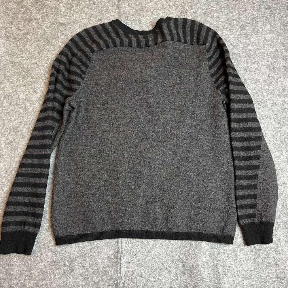 BANANA REPUBLIC Men's Large Merino Wool Sweater GRAY‎ V Neck Pullover Casual